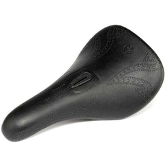 Eclat Exile x Tyson Slim Pivotal seat