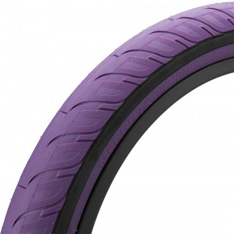 Merritt Option tire