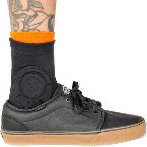 Shadow Conspiracy Invisa-Lite ankle guards